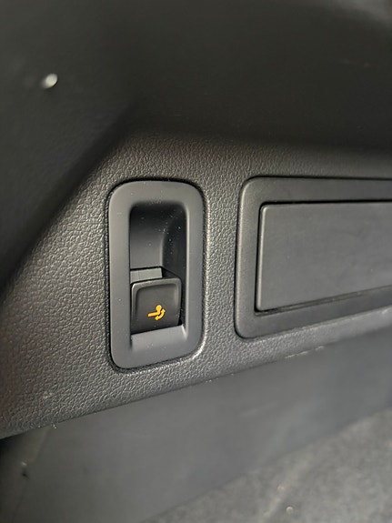 Volkswagen Tiguan 16 of 26