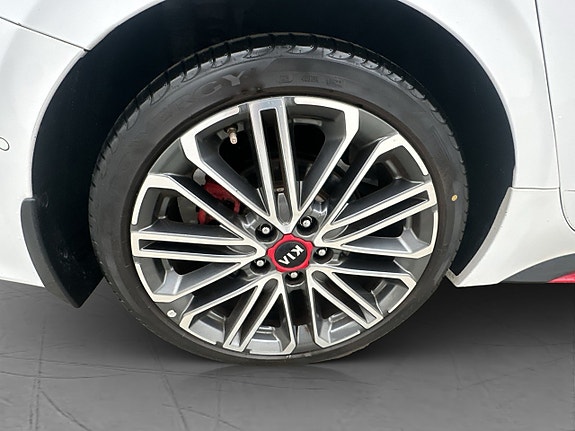 Kia ProCeed 29 of 30