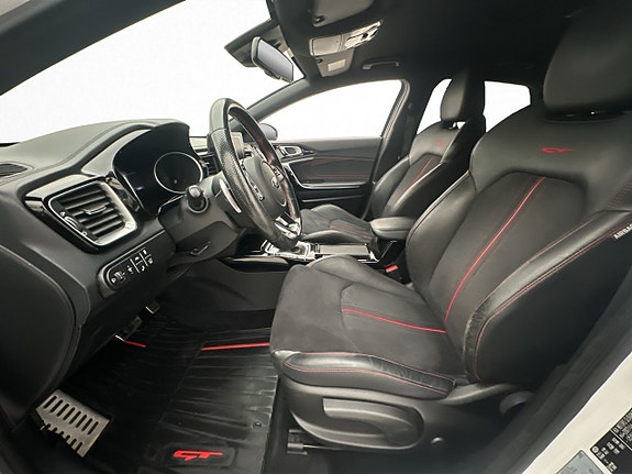 Kia ProCeed 13 of 30