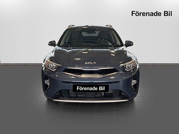 Kia Stonic 2 of 15