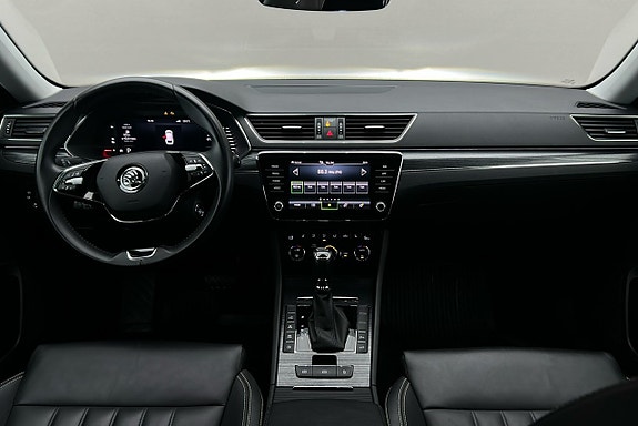 Skoda Superb 3 of 3