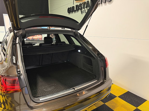 Audi A6 allroad 16 of 30