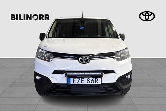 Toyota Proace City 2 of 13