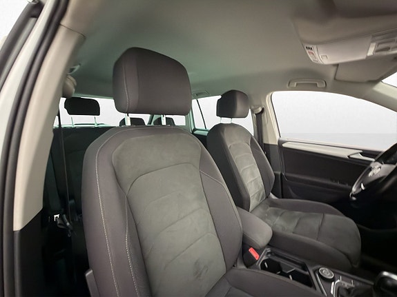 Volkswagen Tiguan 15 of 30