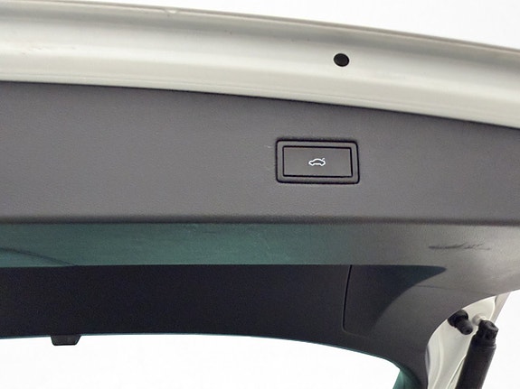 Volkswagen Tiguan 18 of 30
