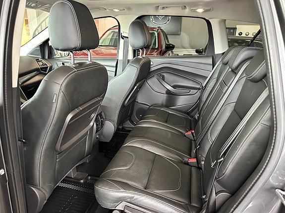 Ford Kuga 15 of 17