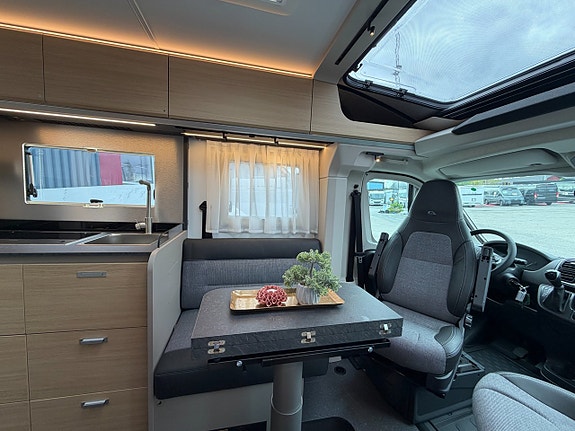 Adria Compact Select DL - Höga långbäddar - Dieselpanna - NYHET! - 8 of 20