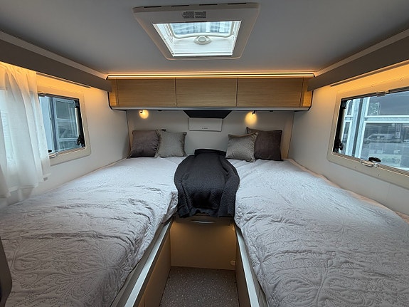 Adria Compact Select DL - Höga långbäddar - Dieselpanna - NYHET! - 13 of 20