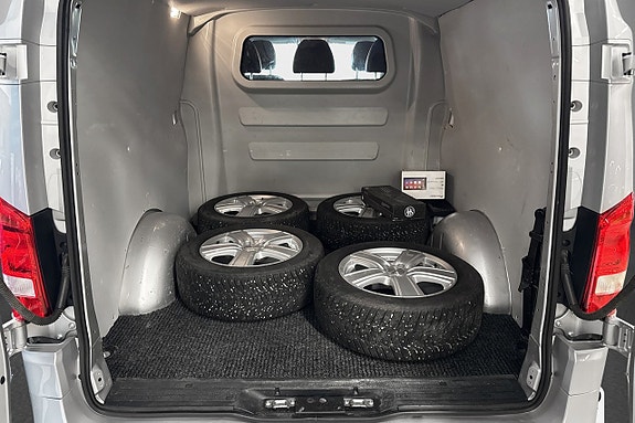 Mercedes-Benz Vito 119 14 of 14