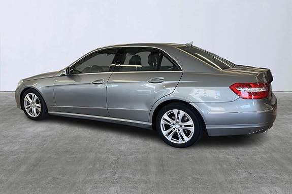 Mercedes-Benz E300 de 8 of 24