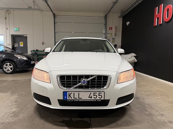 Volvo V70 7 of 14