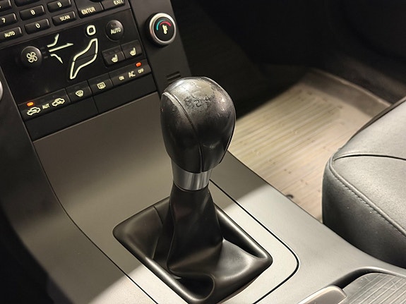 Volvo V70 14 of 14