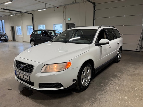Volvo V70 6 of 14