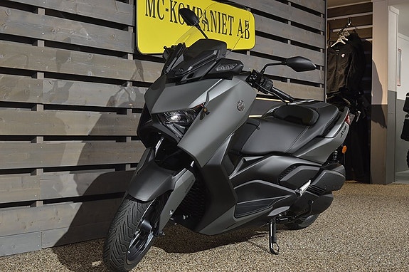 Yamaha X-Max 300 #låga mil 5 of 6