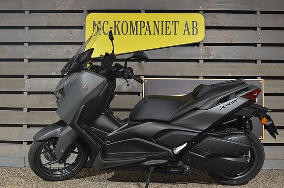 Yamaha X-Max 300 #låga mil 4 of 6