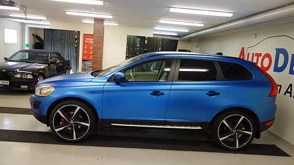 Volvo XC60 4 of 15