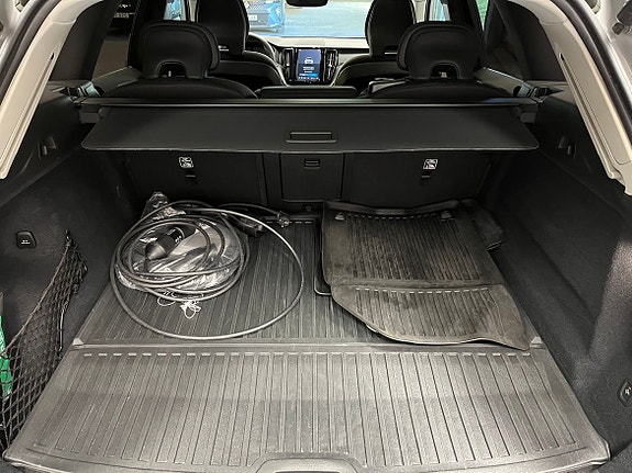Volvo XC60 6 of 20