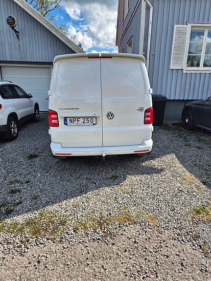 Volkswagen Transporter 3 of 6
