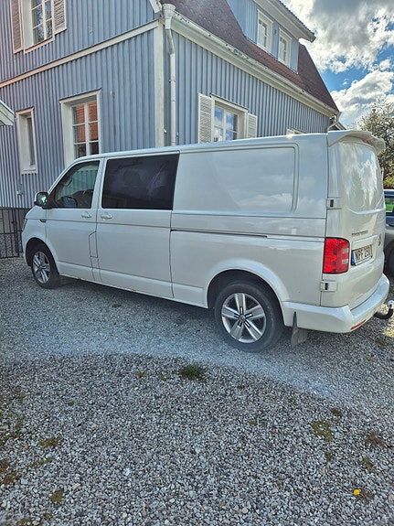 Volkswagen Transporter 4 of 6
