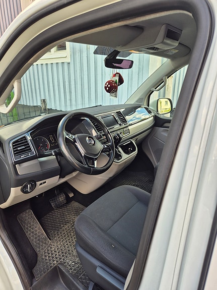 Volkswagen Transporter 5 of 6