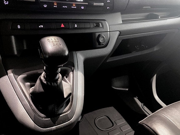 Peugeot Expert 14 of 17