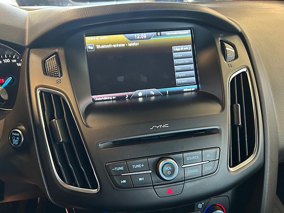 Ford Focus 16 of 21