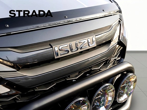 Isuzu D-max 8 of 18