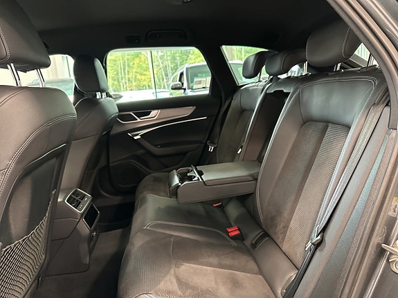 Audi A6 9 of 17