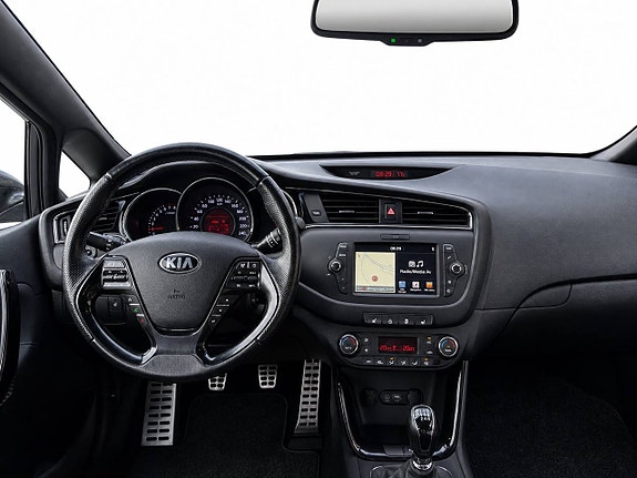 Kia Ceed 8 of 11