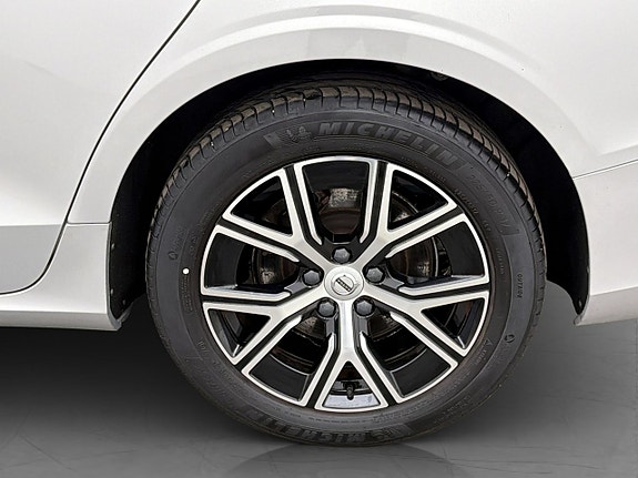 Volvo V60 28 of 30