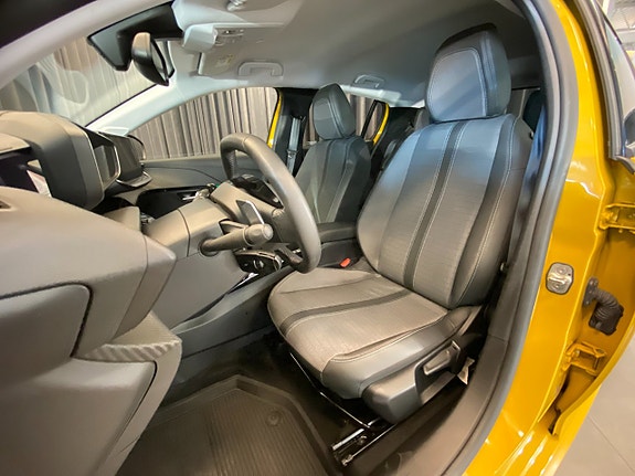 Peugeot 208 7 of 30
