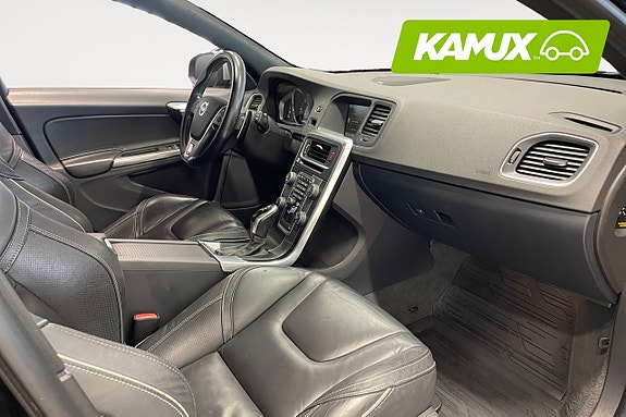 Volvo V60 11 of 14