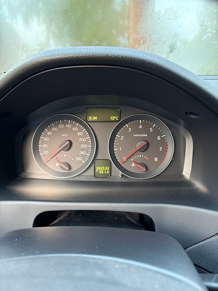 Volvo V50 3 of 3