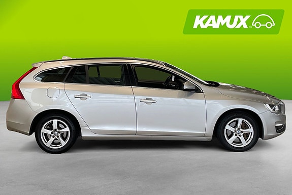 Volvo V60 2 of 14