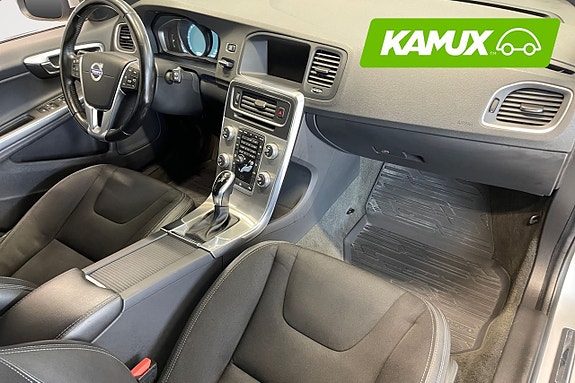 Volvo V60 12 of 14