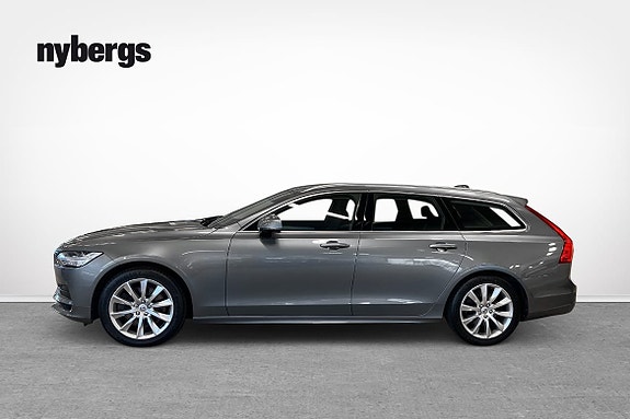 Volvo V90 2 of 14
