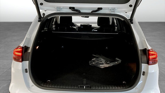 Kia Ceed 10 of 16