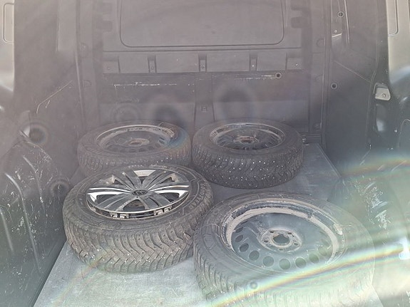Volkswagen Caddy 6 of 6