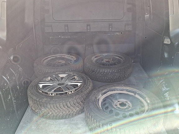 Volkswagen Caddy 6 of 6