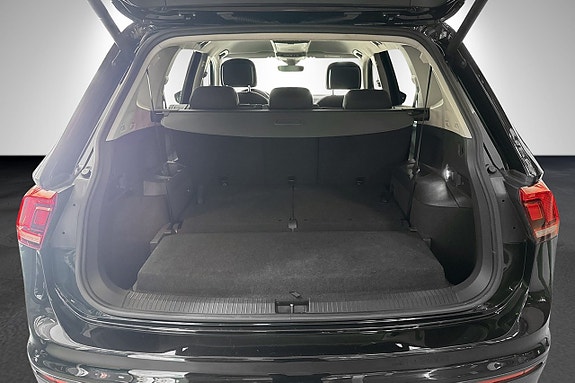 Volkswagen Tiguan Allspace 19 of 19