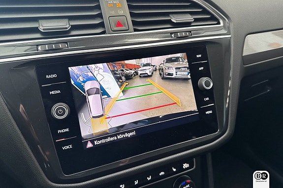Volkswagen Tiguan Allspace 13 of 19