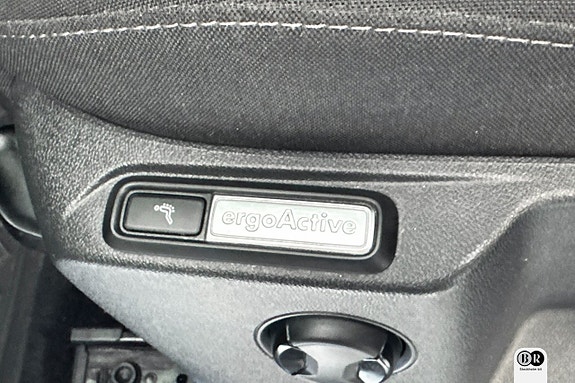 Volkswagen Tiguan Allspace 18 of 19