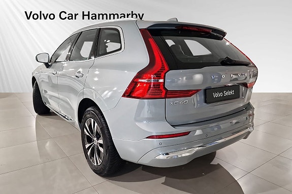 Volvo XC60 4 of 17