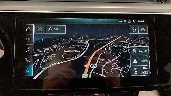Audi e-tron 15 of 21