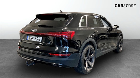 Audi e-tron 2 of 21