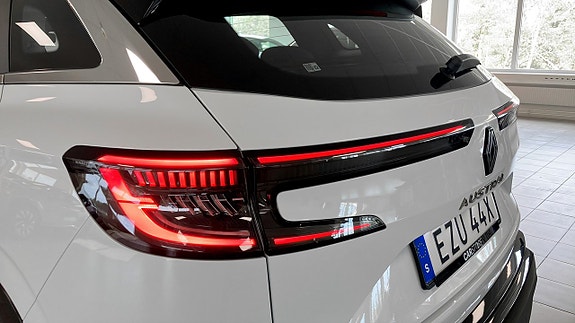 Renault Austral 23 of 24