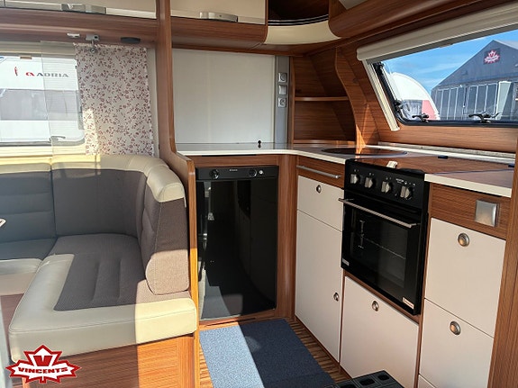 Adria ADORA 613 HT *Långbäddar *ALDE *KOMMANDE 3 of 4