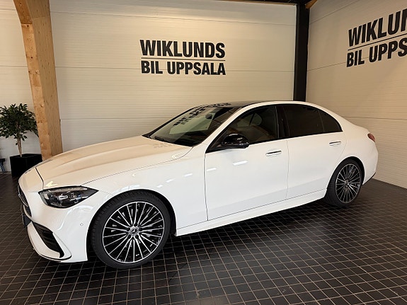 Mercedes-Benz C300 2 of 29