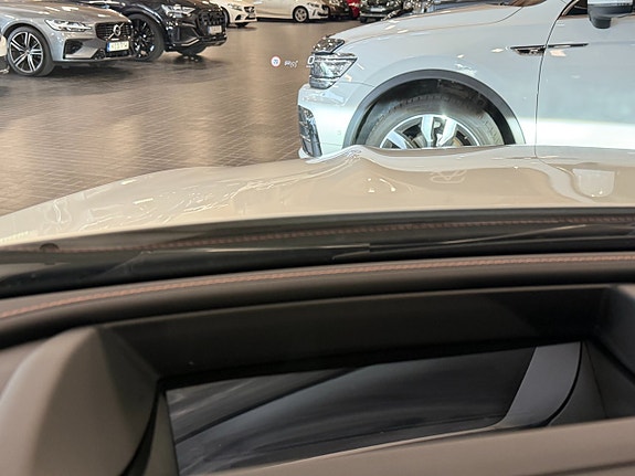 Mercedes-Benz C300 21 of 29
