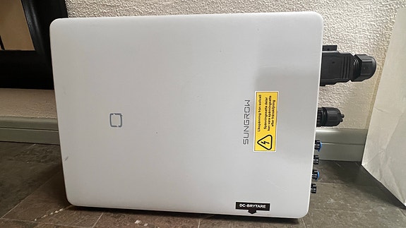 Product image 1 of 3